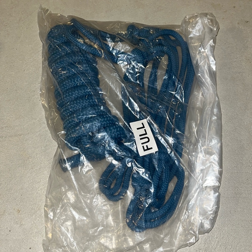 *NEW* Rope Haulter - Picture 2 of 3